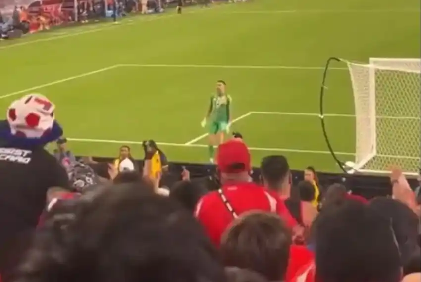 Los simpatizantes respondieron con insultos al festejo del marplatense