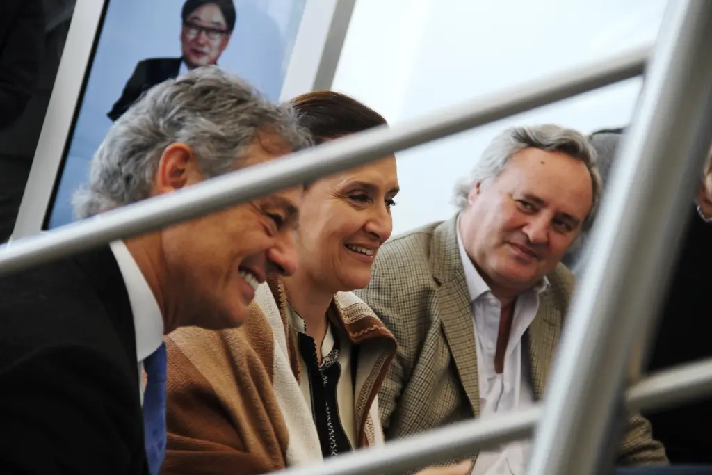 De la Torre visitó una planta de producción de heladeras en Cañuelas                                                                                                   