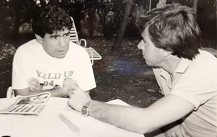 Diego Maradona y Necochea