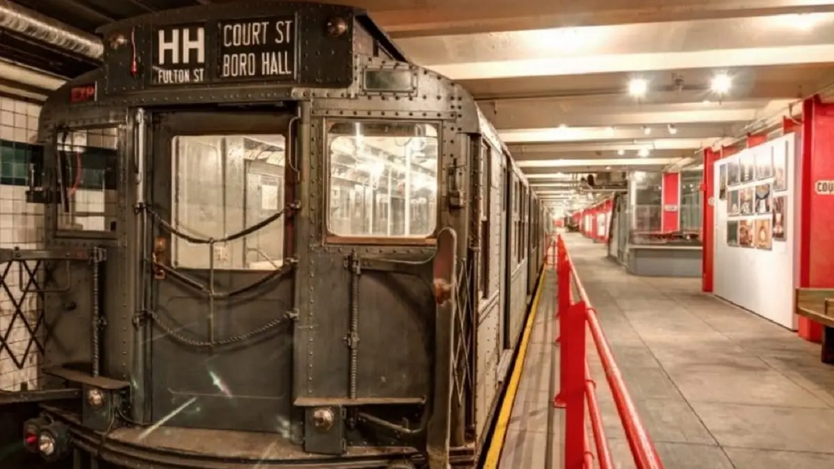 EL VIAJE al PASADO de NUEVA YORK con la puesta en servicio de vagones del METRO de 1930