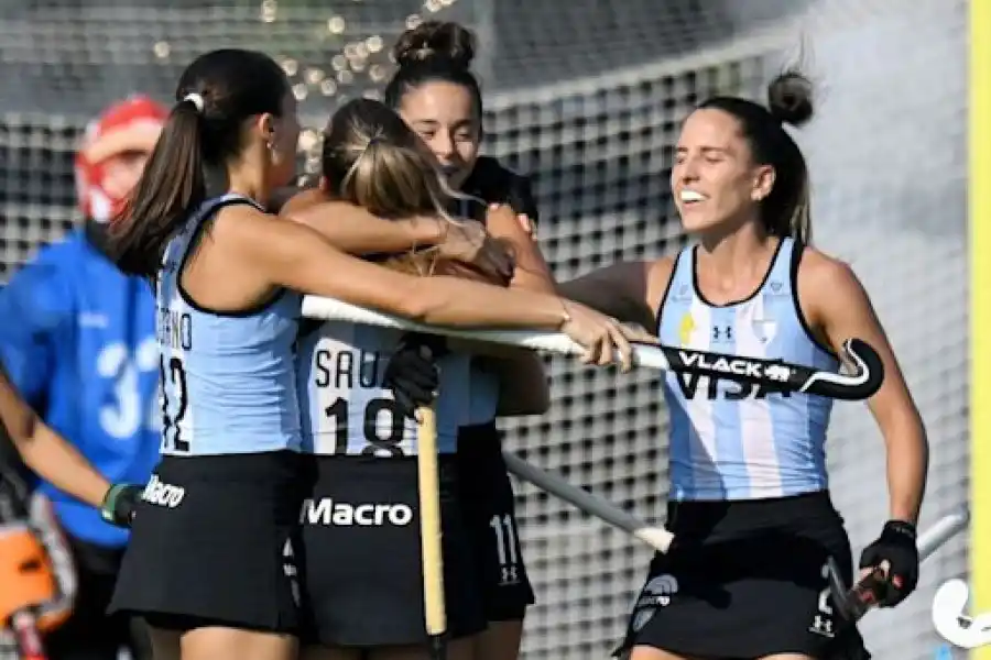 Victoria de Las Leonas ante Nueva Zelanda