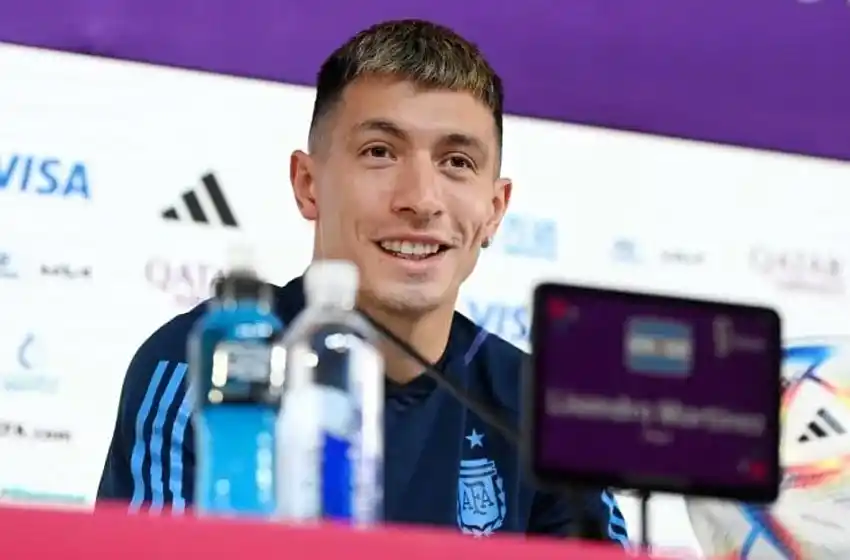 Lisandro Martínez: «Esta Selección se fortaleció después de la derrota con Arabia»
