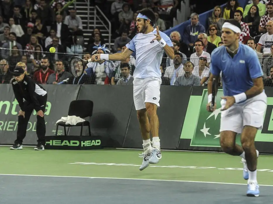 Del Potro y Mayer cayeron en dobles y Argentina quedó sin margen de error