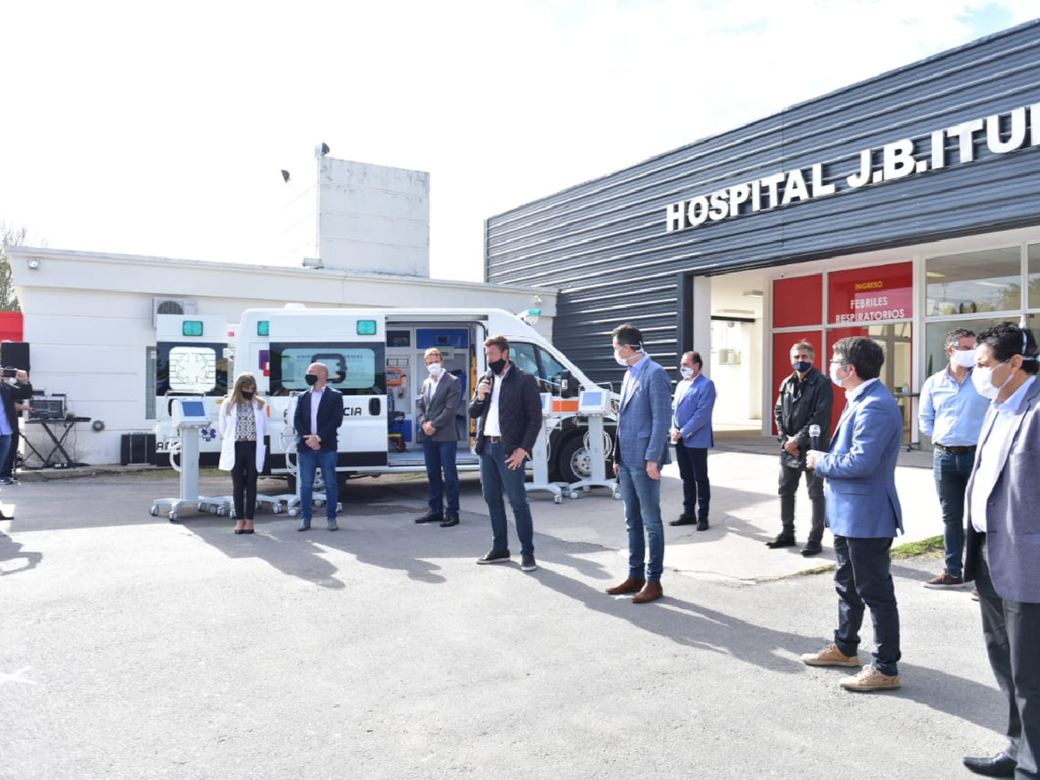 Provincia sumó más respiradores y una ambulancia para el Hospital Iturraspe