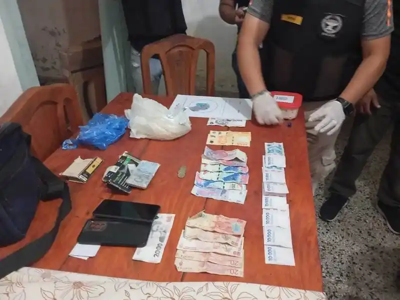 Desarticulan centros de distribución de drogas
en Villafañe, Las Lomitas y en la ciudad capital