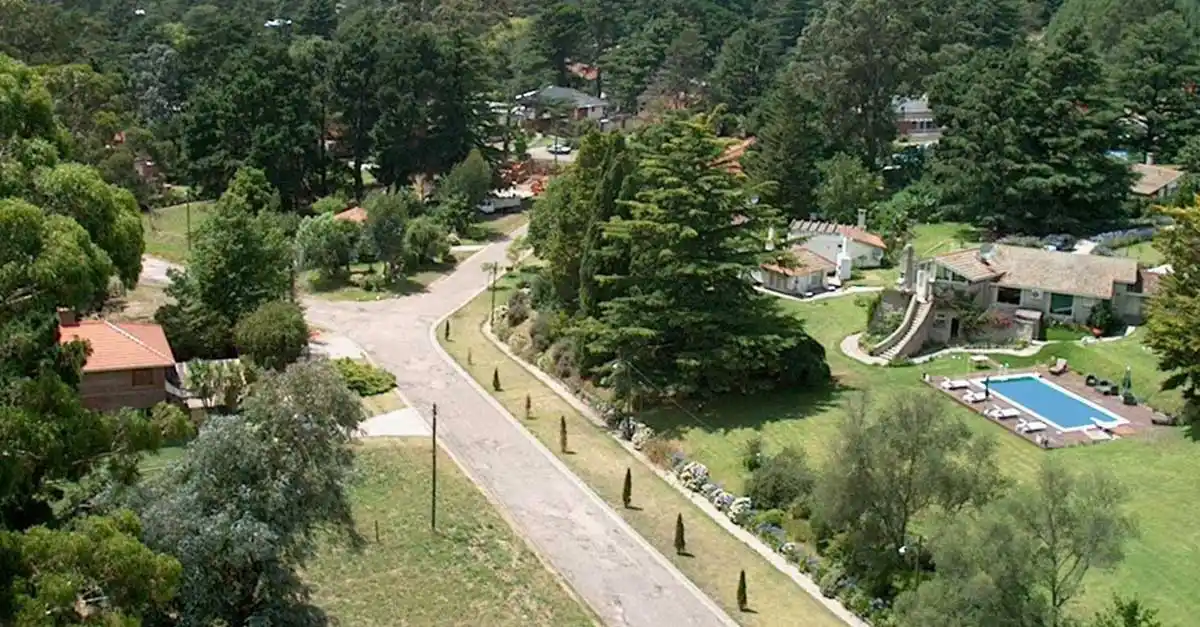 Vecinos de Sierra de los Padres buscan la autonomía municipal