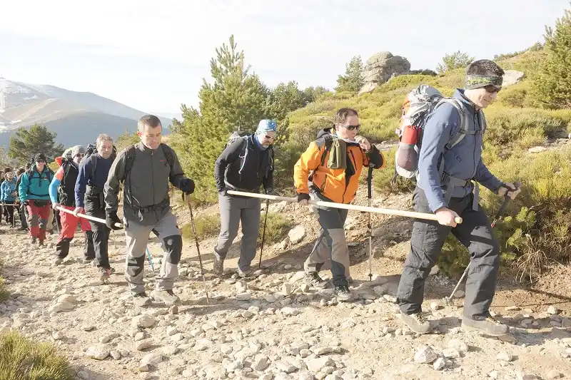 Lazarillo turístico de ambientes naturales adaptados