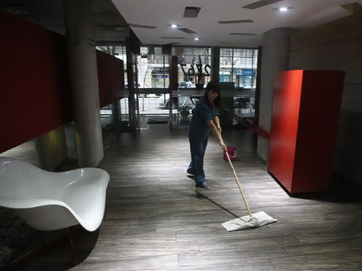 Las expensas volverán a aumentar por la paritaria de los encargados de edificios