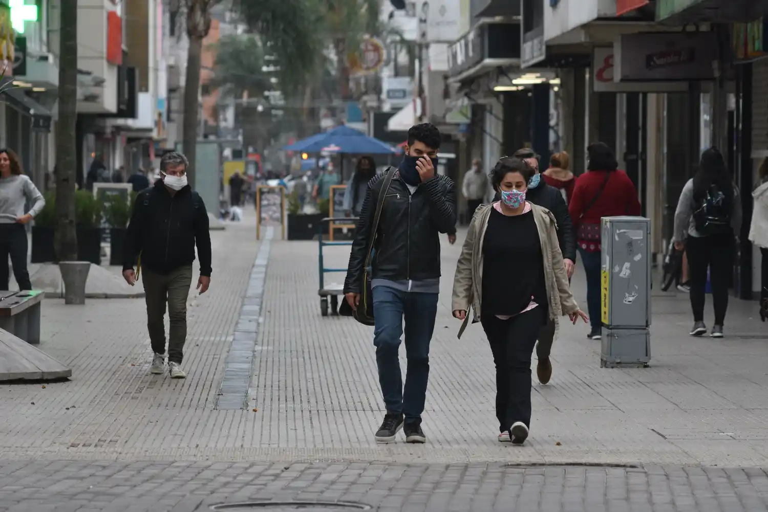 Casi nueve de cada diez familias argentinas terminaron junio con deudas sin pagar