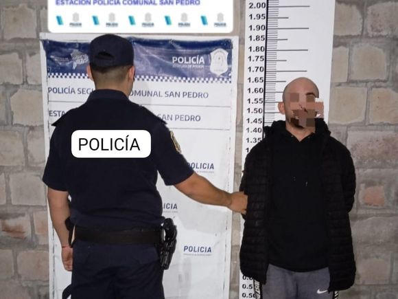 Detuvieron a un hombre en la puerta de la Comisaría: agredió y amenazó de muerte a su primo
