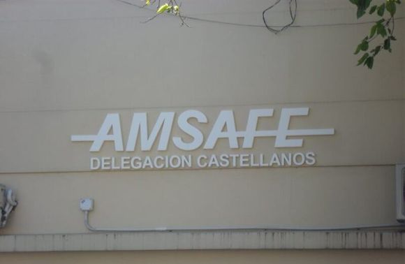Gabriela Werlen asume como nueva secretaria general de AMSAFE Castellanos tras contundente victoria