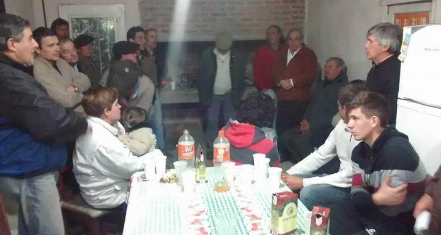 Elecciones 2015: López mantuvo encuentro con jóvenes brasileros