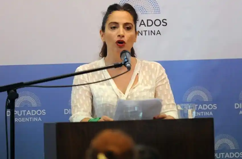 Muriel Santa Ana expuso con detalles cómo fue el aborto que se practicó