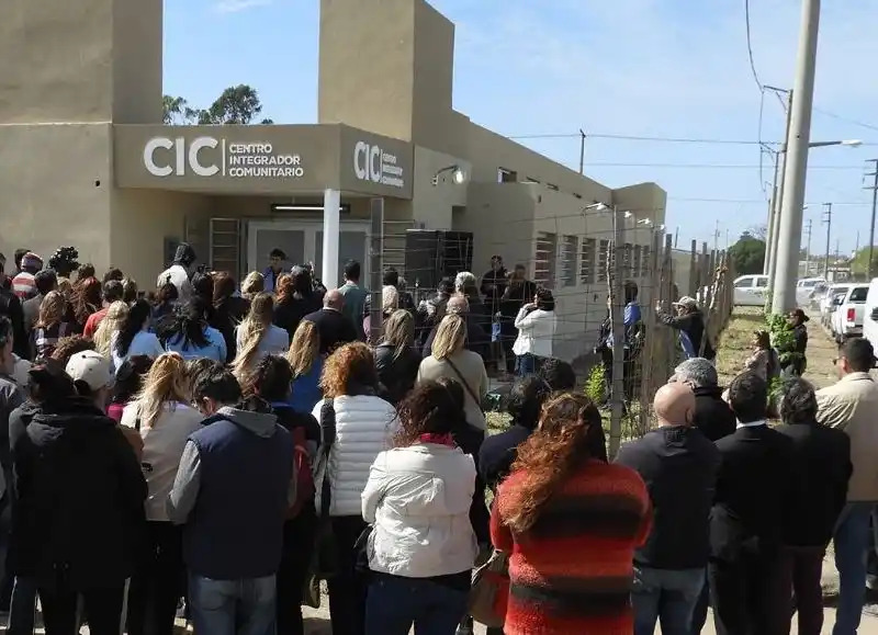 Se colocaron los tubos de gas y el CIC ya tiene calefacción