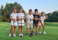 JUGAR AL GOLF: un lindo deporte para los chicos