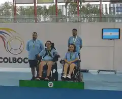 Stefanía Ferrando obtuvo la Medalla de plata en parejas