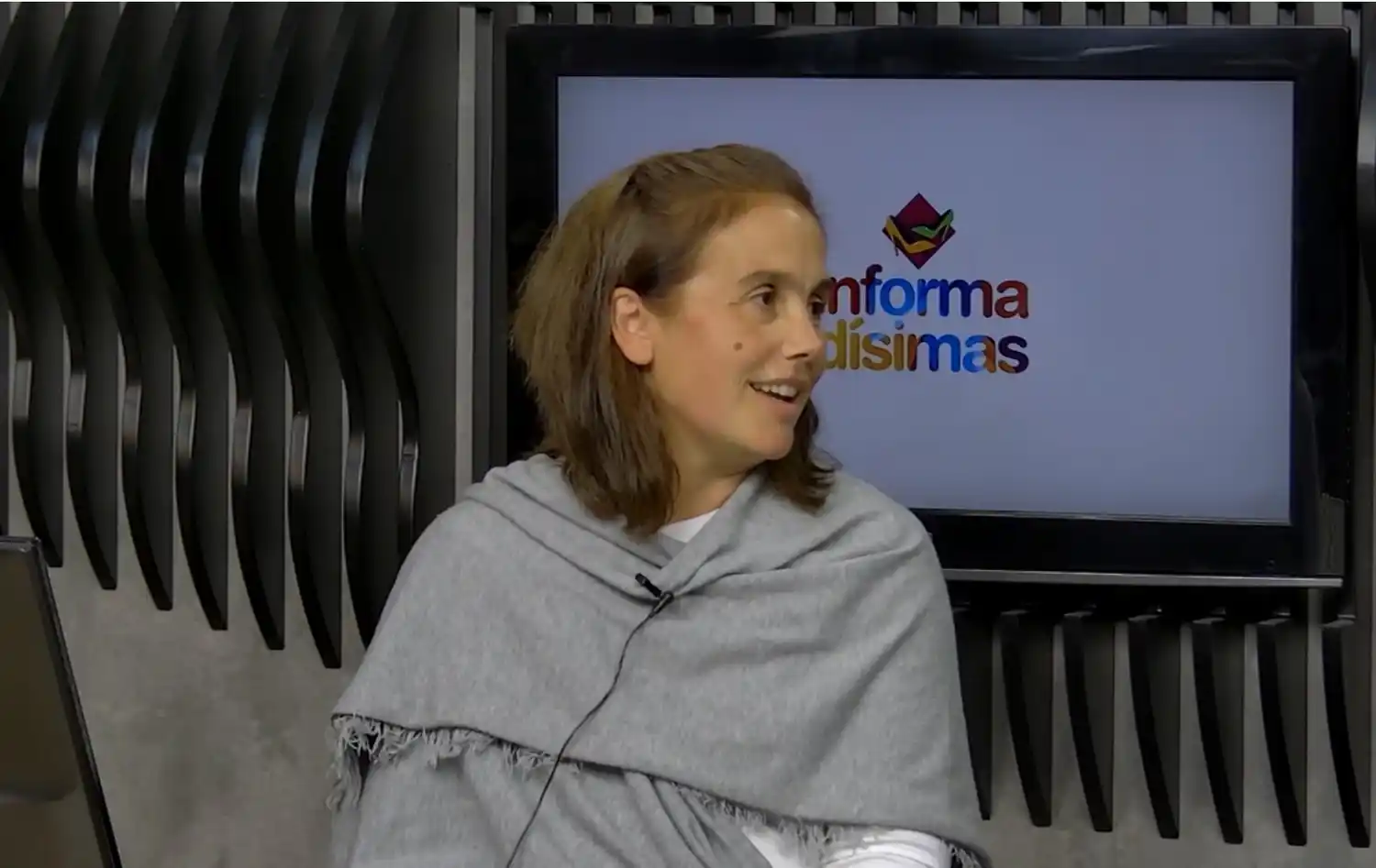 La consejera escolar Diana Balbin en el piso de Informadísimas