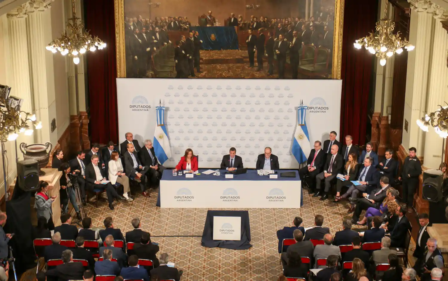 Massa defendió el proyecto de Presupuesto en Diputados por ser “prudente y realista”