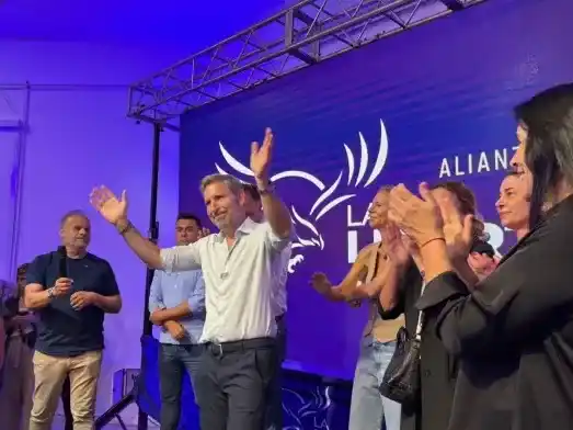 Frigerio: “Este triunfo nos compromete a seguir transformando Entre Ríos”