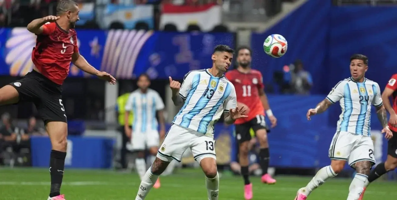 Ayala reemplazó a Scaloni en la entrevista post partido y se emocionó tras la remontada argentina
