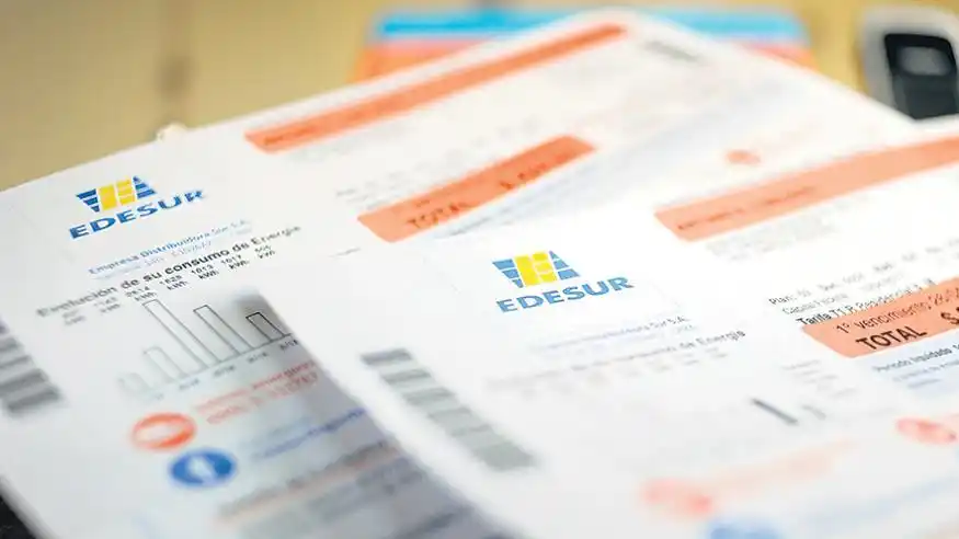 Piden que sancionen a Edesur por utilizar el Veraz como "medio de coacción" para cobrar