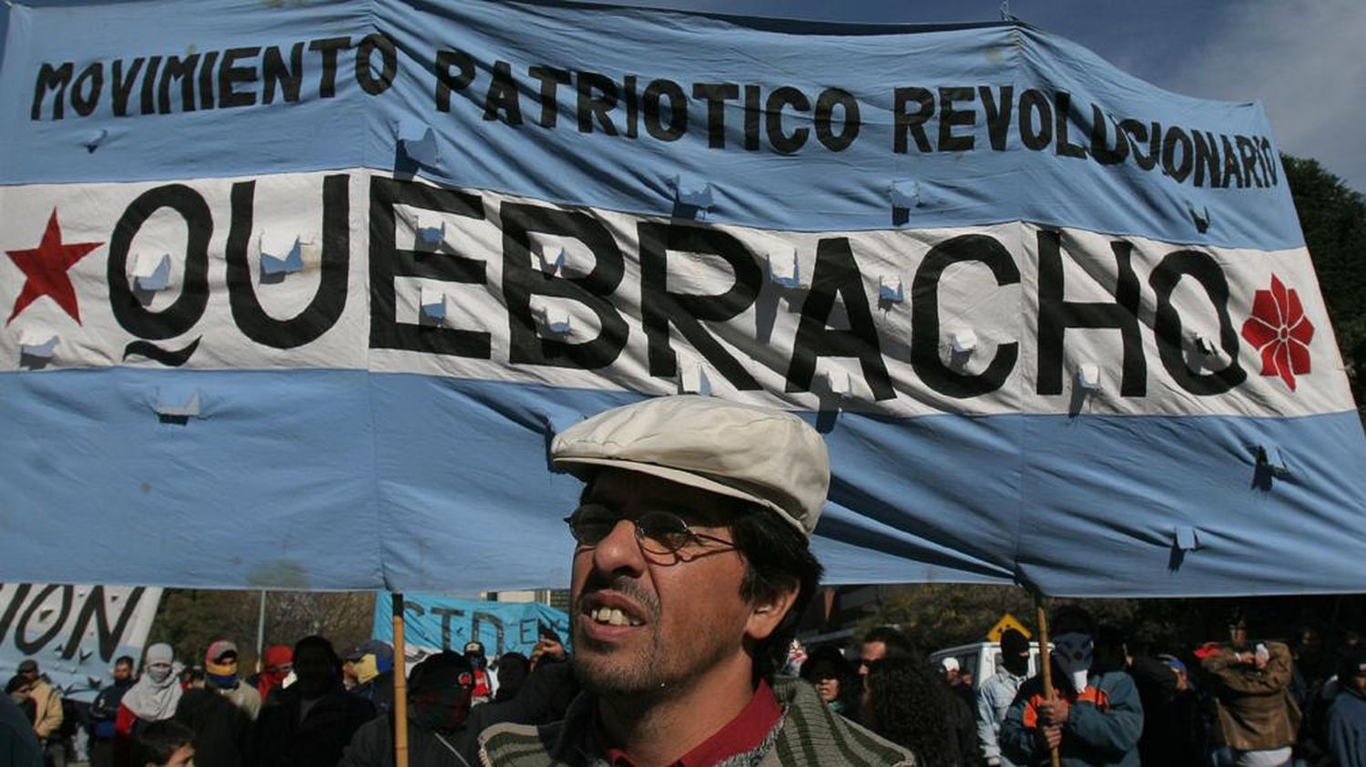 Esteche: "Si quieren gobernar en contra del pueblo, el pueblo no los va a dejar gobernar"