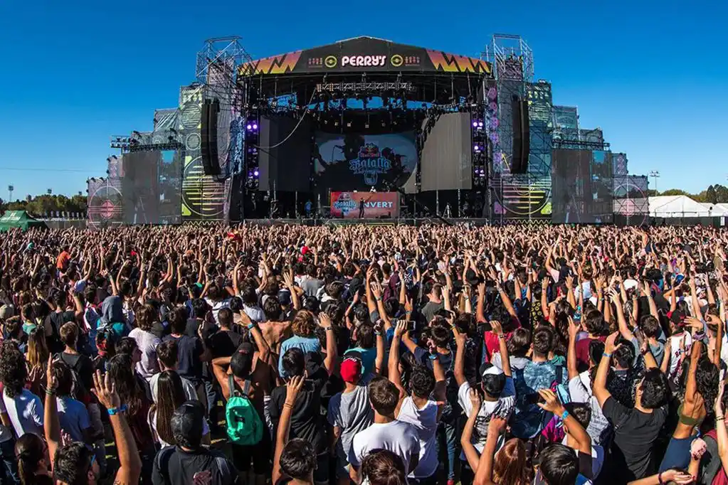 Robó un celular en el Lollapalooza y lo descubrieron cuando se hizo una transferencia