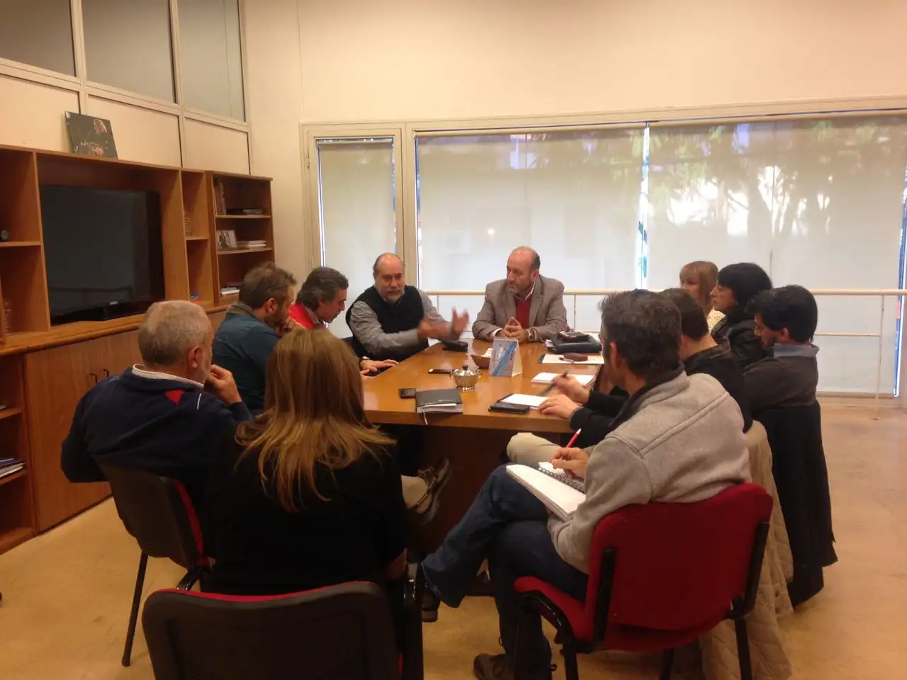 Salud: articulación público privada para cubrir demanda de camas