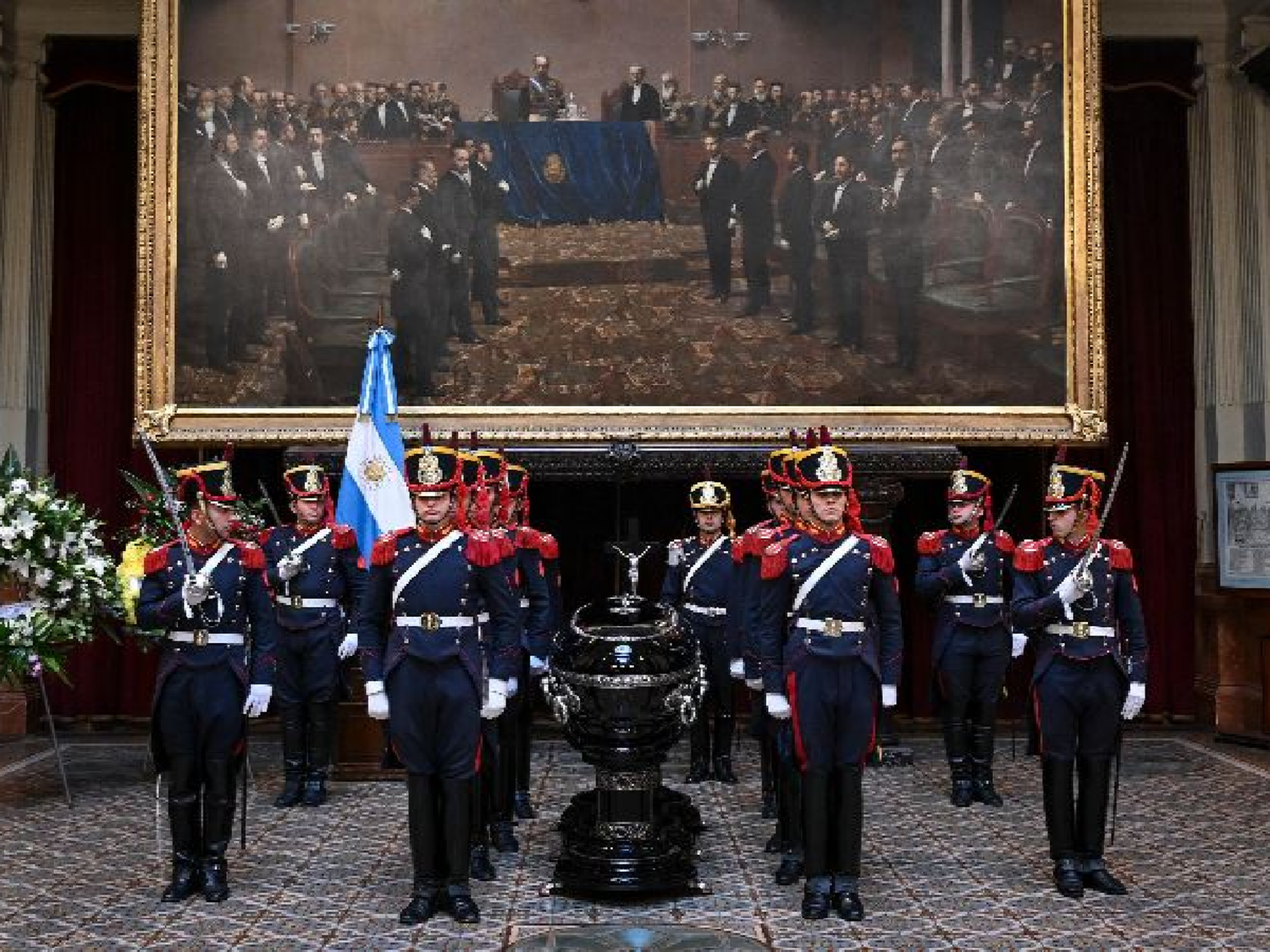 Los restos de De la Rúa fueron despedidos en el Congreso por excolaboradores y funcionarios