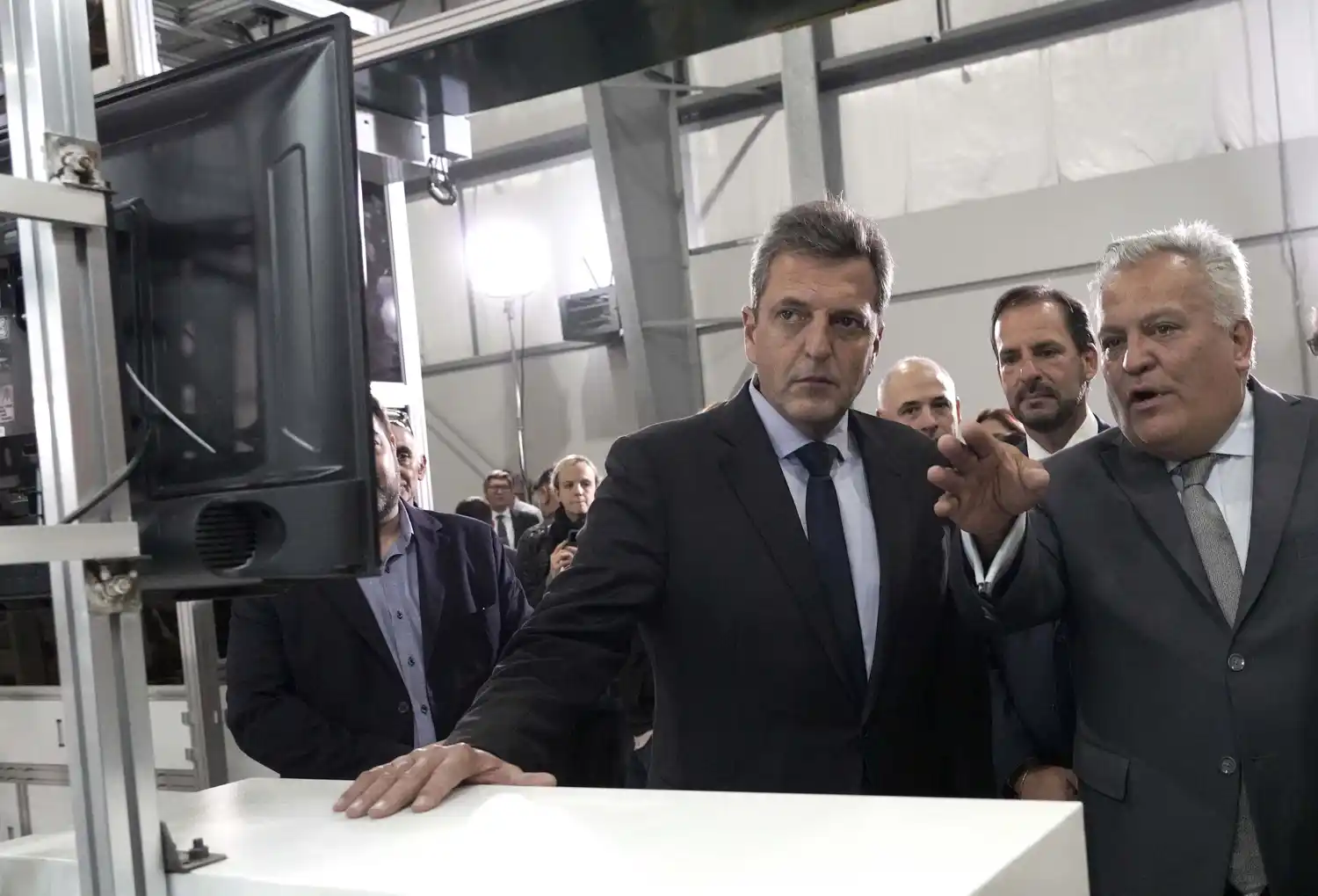 Sergio Massa recorrió la planta de la empresa Pixart.