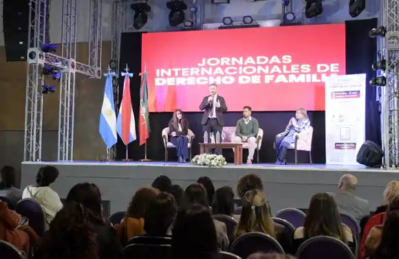 Apertura de las Jornadas Internacionales de Derecho de Familia