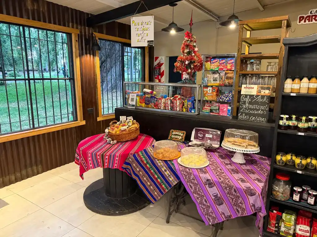 El Mercado Artesanal del Dique inauguró su nuevo local, con productos ...