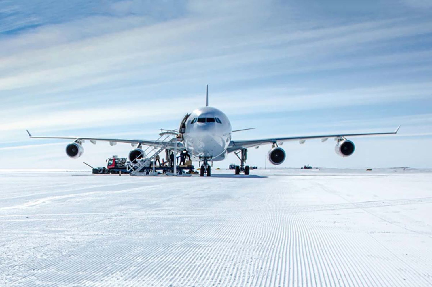 Vuelo exitoso a la Antártida de la portuguesa Hi Fly con un Airbus A340