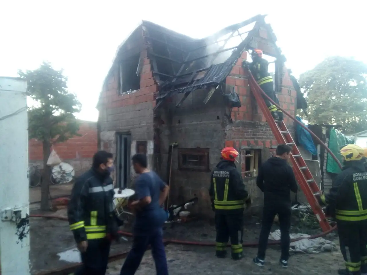 Barrio Pancho Ramírez: se incendió una vivienda