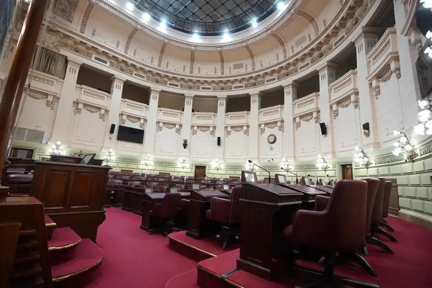 La Legislatura entrará en receso en enero y postergó para febrero otros proyectos.