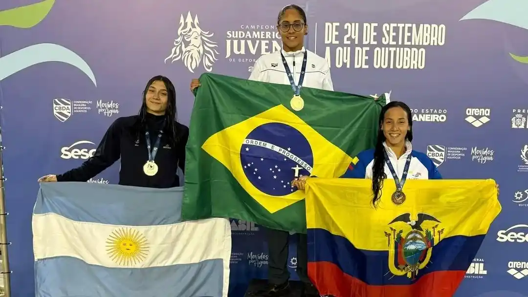 Guadalupe Angiolini levantó la bandera argentina en el podio