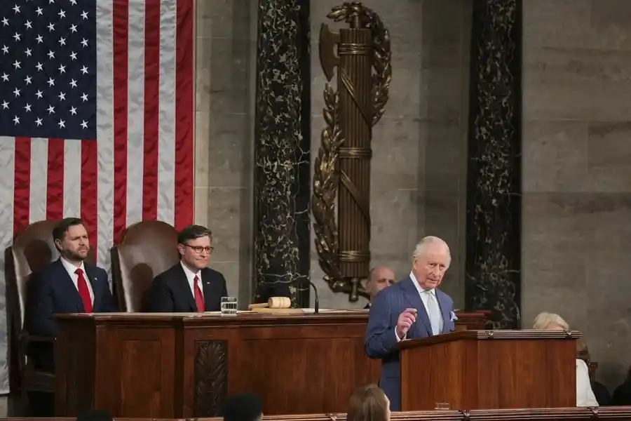 El rey Carlos III pide ante el Congreso de EE.UU. apoyo a Ucrania y defiende el papel de la OTAN