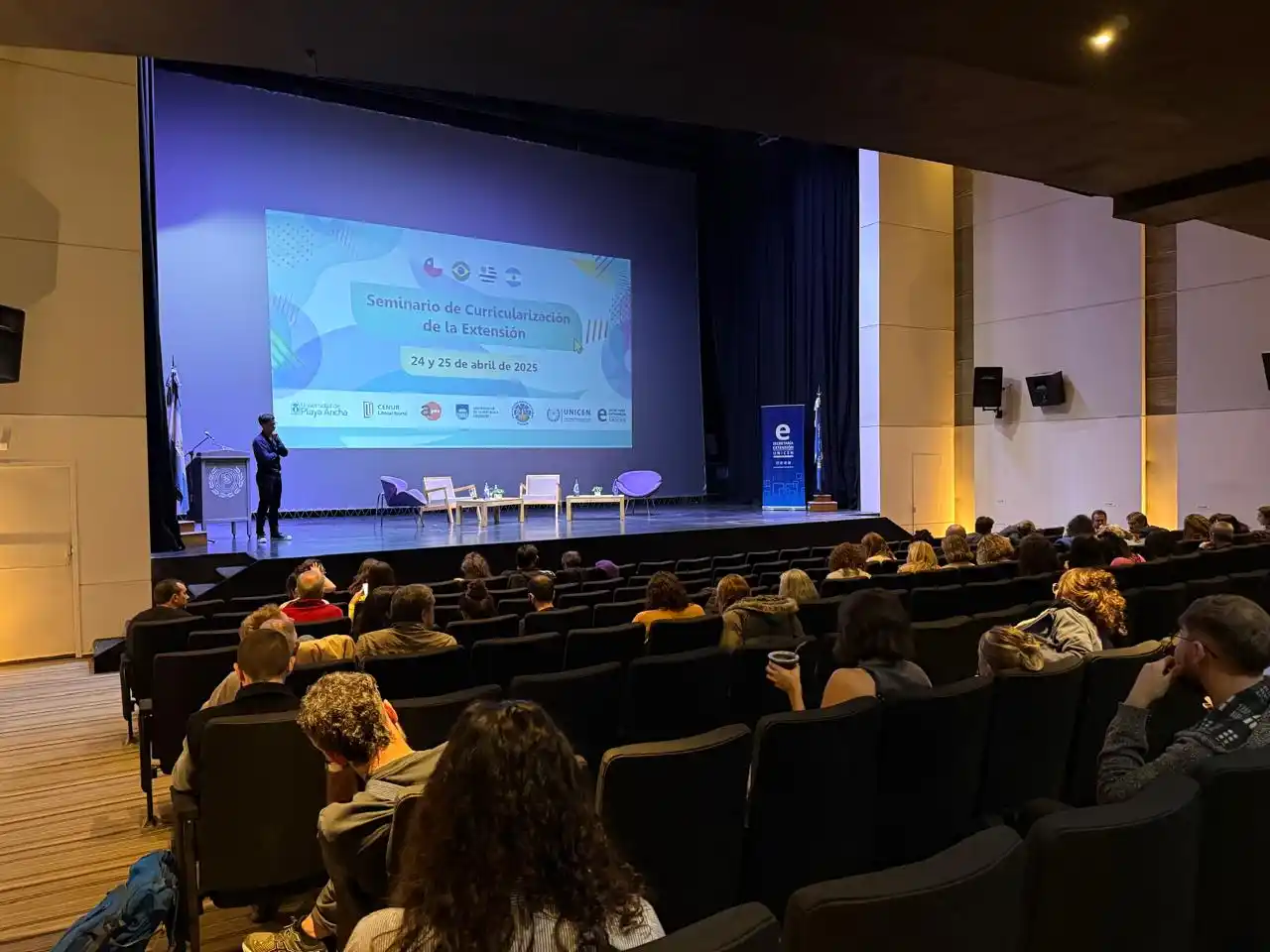 seminario curricularizacion extension 24-04-25 - 2