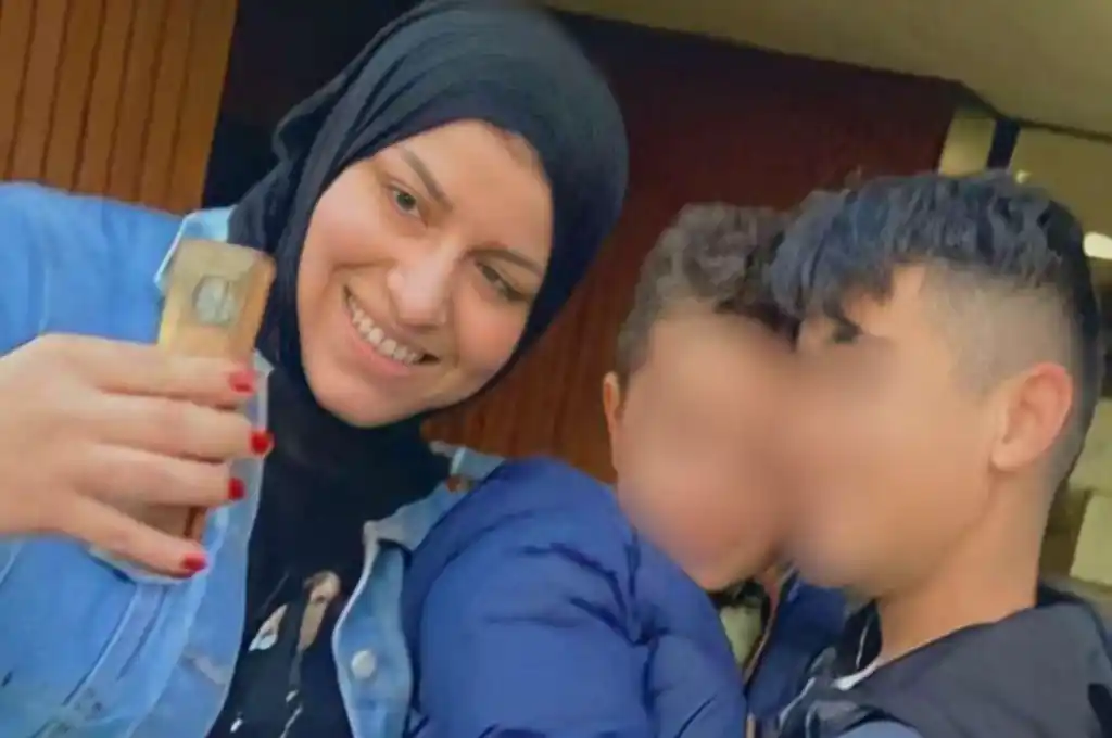 El caos de la mujer que murió luego de ser prendida fuego por su expareja: el agresor ya había sido condenado por violencia. (Foto: Charente Libre)