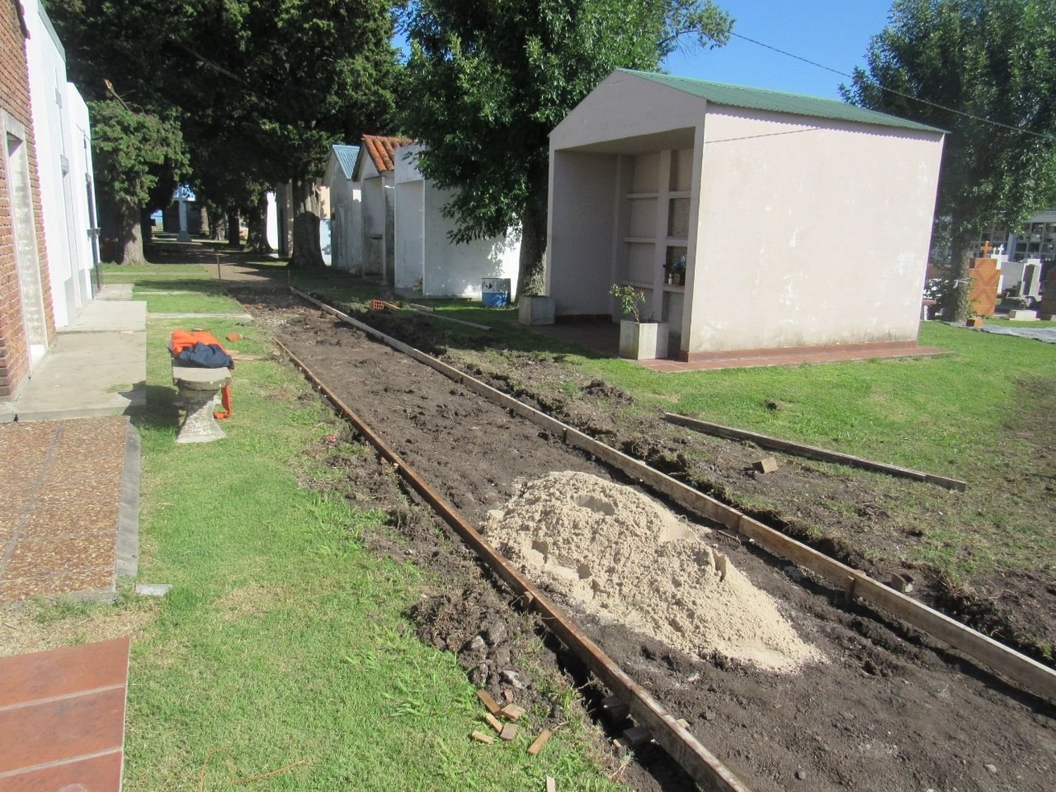El Municipio de Larroque adquirió un terreno para ampliar el predio del cementerio