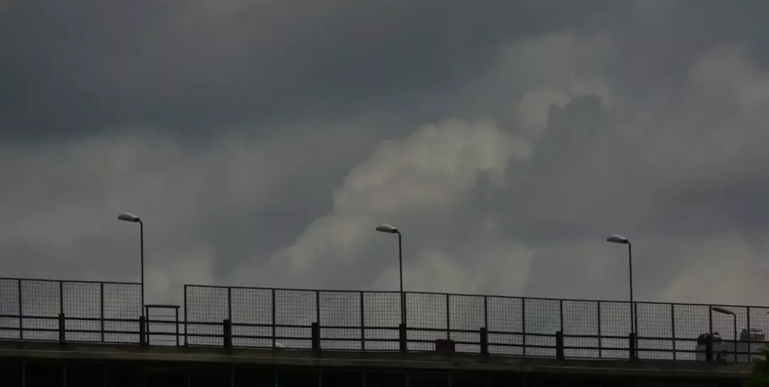 Alerta amarillo por lluvias fuertes en tres provincias del país 