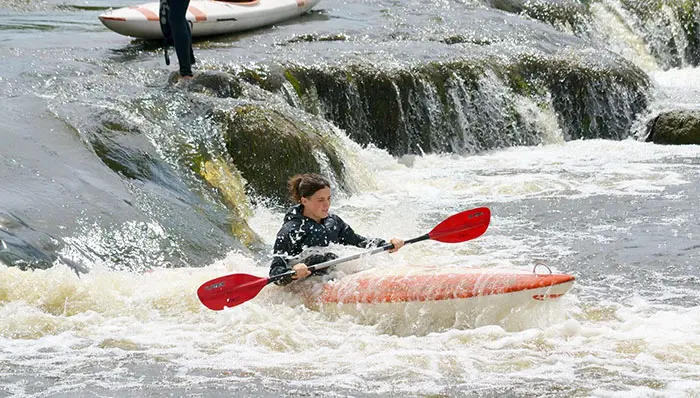 Regresa la competencia de kayak slalom al río Quequén