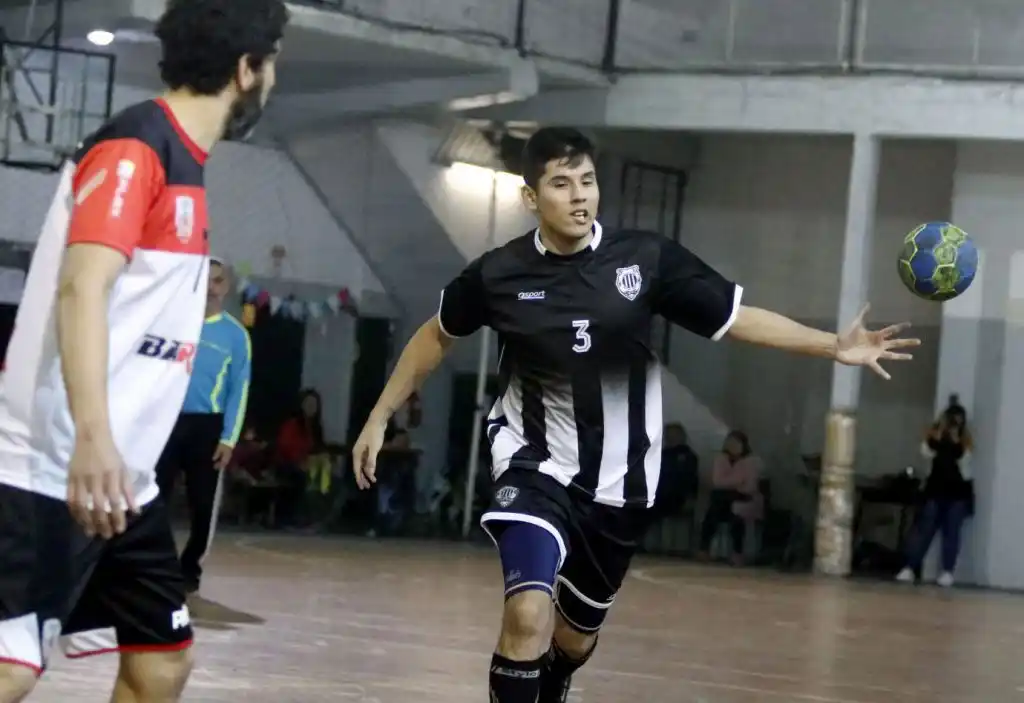 Defensa Tandil, en la vuelta del handball