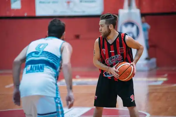 Torneo Federal: Central cerró mal el juego y cayó ante Ferro