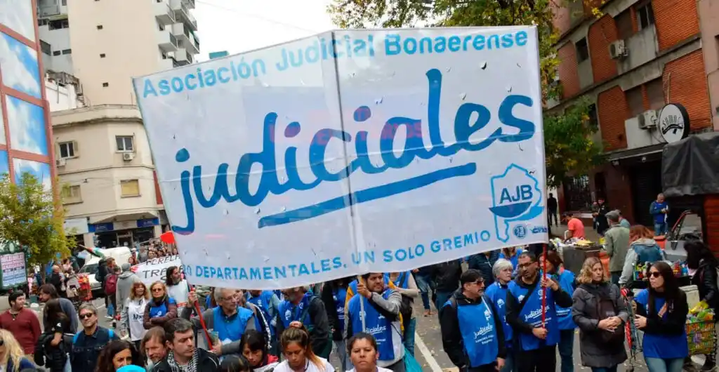 Judiciales rechazaron propuesta del Ejecutivo: se tensa la negociación