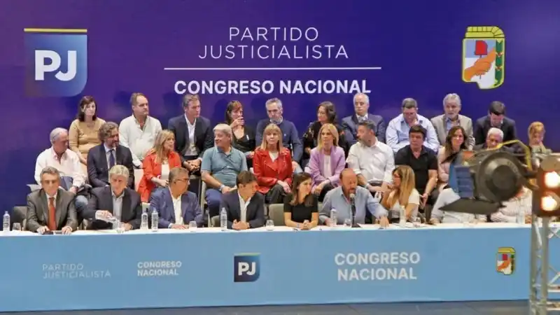 Insfrán convocó al Congreso Nacional del PJ
