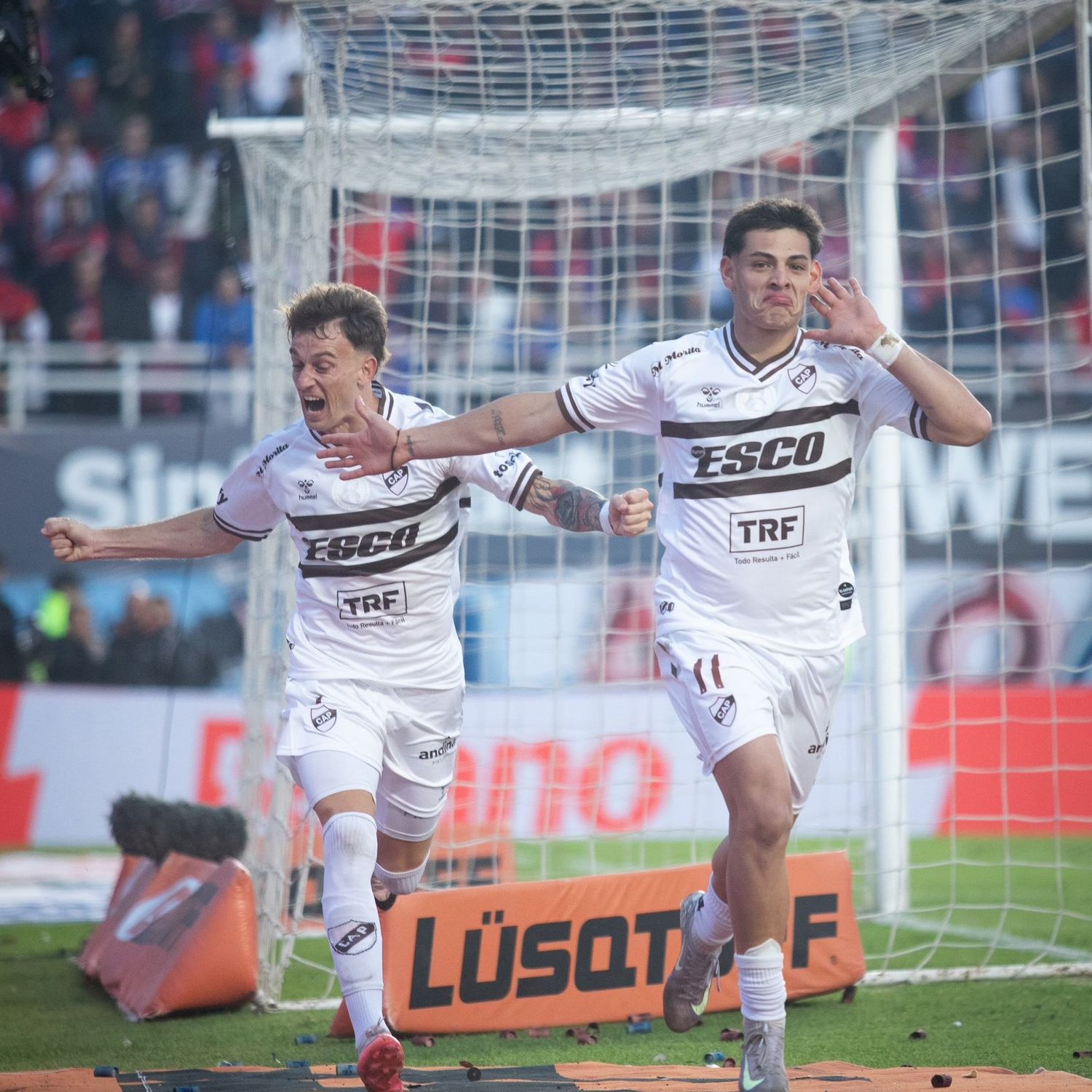 El milagroso Platense le ganó a San Lorenzo 1-0 y se metió en la final del Torneo Apertura
