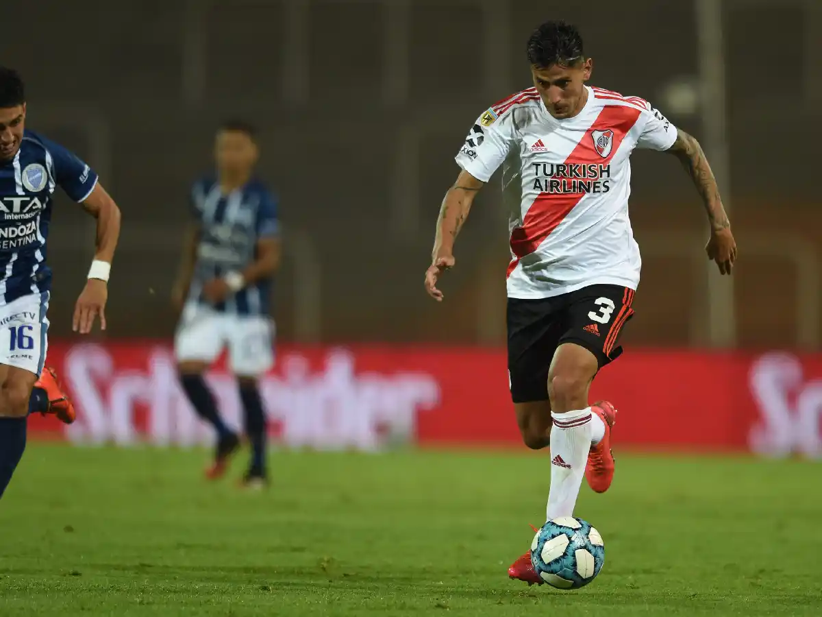 River visita al puntero Banfield 