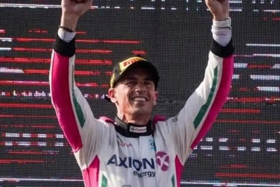  Pernía se llevó el triunfo del TC2000 en Rosario