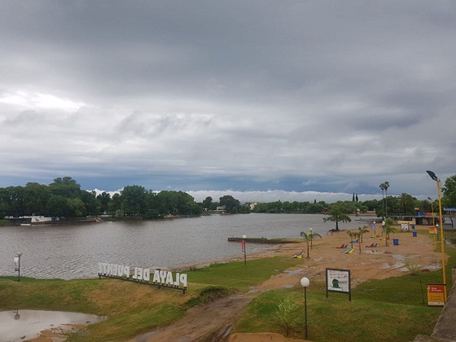 Lunes desapacible en Gualeguaychú: hasta cuándo llueve
